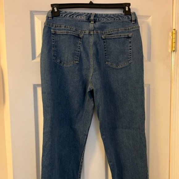 Liz Claiborne Straight Leg Jeans - Size 10R - Picture 2 of 4